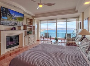 2 habitaciones, caja de seguridad en la habitación y escritorio 