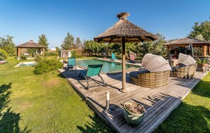Pool - Amazing apartment in Codognan (Codognan)
