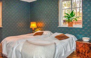 3 Schlafzimmer, Reisekinderbett, kostenloses WLAN, Bettwäsche