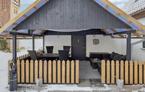 Outdoor dining - Stunning home in Sydals with WiFi (Sydals)