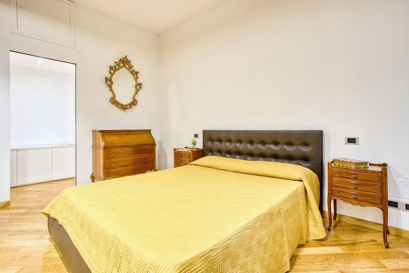 1 slaapkamer, een strijkplank/strijkijzer, gratis wifi, beddengoed