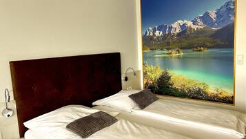 1 soveværelse, pengeskab på værelset, skrivebord, gratis Wi-Fi