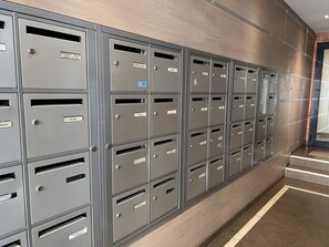 Interior - LE STELLA MARINE Studio AirCo + garage for 2 By Sunset (Juan les Pins)