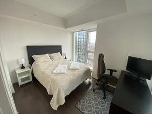 1 chambre, fer et planche Ă repasser, Wi-Fi, draps fournis