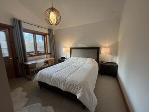 4 slaapkamers, een bureau, wifi