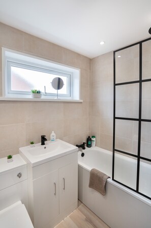 House | Bathroom | Separate tub and shower, deep soaking tub, hair dryer, towels