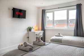 Rumah | 3 kamar tidur, Wi-Fi gratis, dan seprai linen