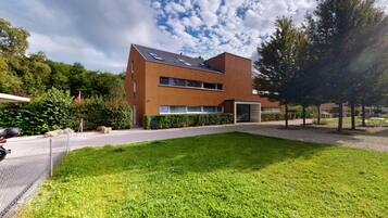 Apartment | Exterior