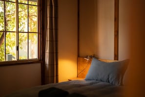 3 chambres, fer et planche à repasser, lit parapluie, Wi-Fi gratuit