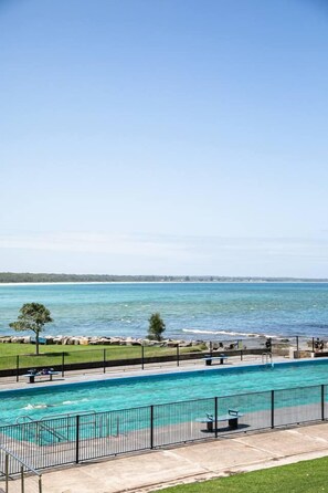 Unclassified image, 2 of 38, button - Porpoise Palace - Huskisson (Huskisson)