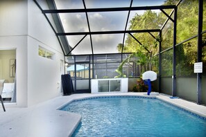 Pool - Four Seasons Vacation, Heated Pool, 3 miles to Disney (Kissimmee)