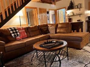 Living area - Black Dog Retreat - Northwoods Cabin  (Cable)