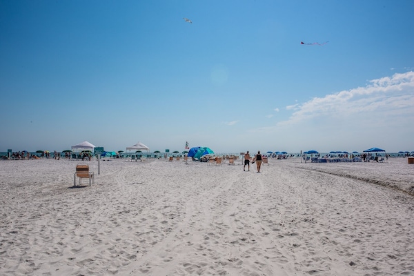 Strand