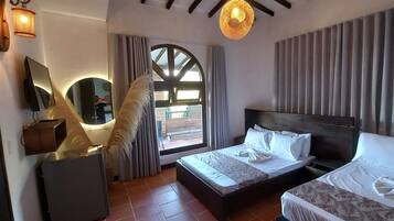 1 habitación, tabla de planchar con plancha y wifi gratis