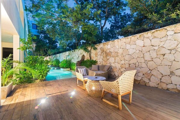 Terrace/patio