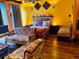 Ropa de cama de alta calidad, cubrecamas y cortinas blackout 