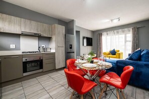 Interior - Explore this stylish and classy apartment (Sandton)