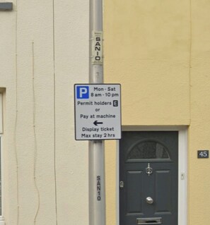 Exterior detail - Gillingham Home - Sleeps 4 - Comfort & Convenience (Gillingham)