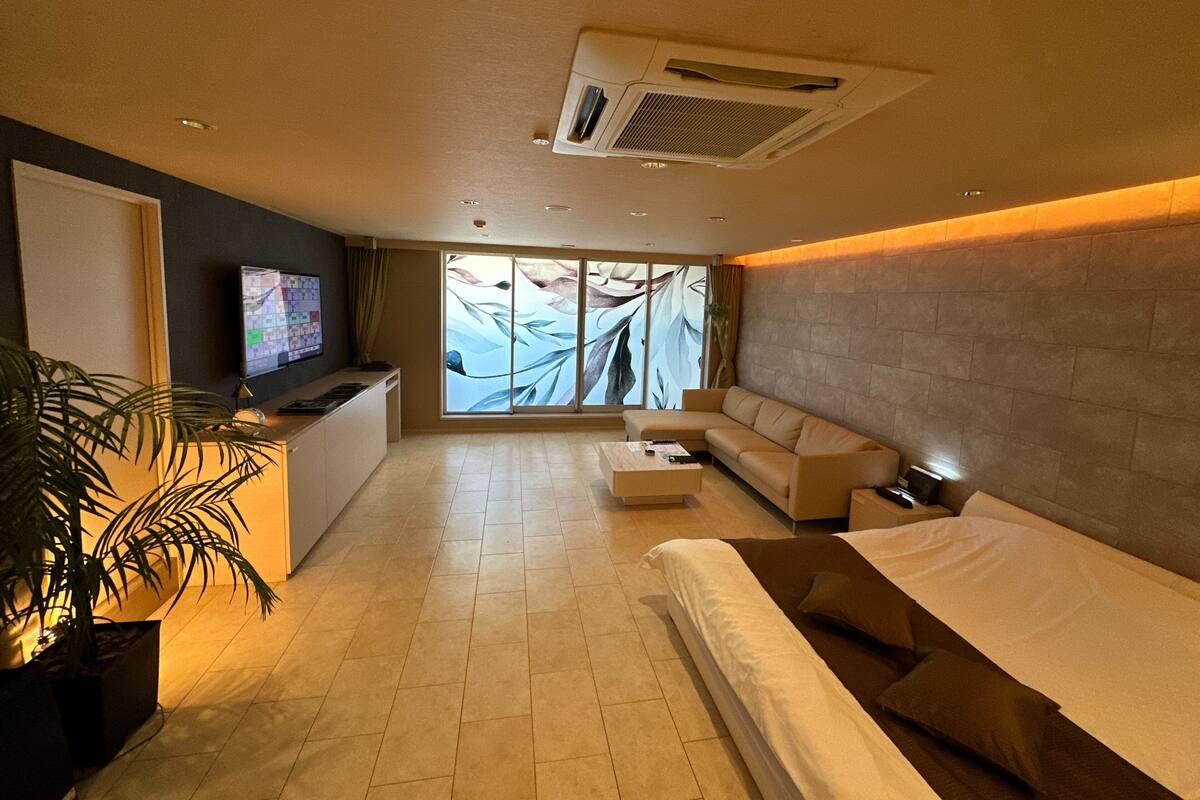 Soundproofing, free WiFi, individually decorated, individually furnished