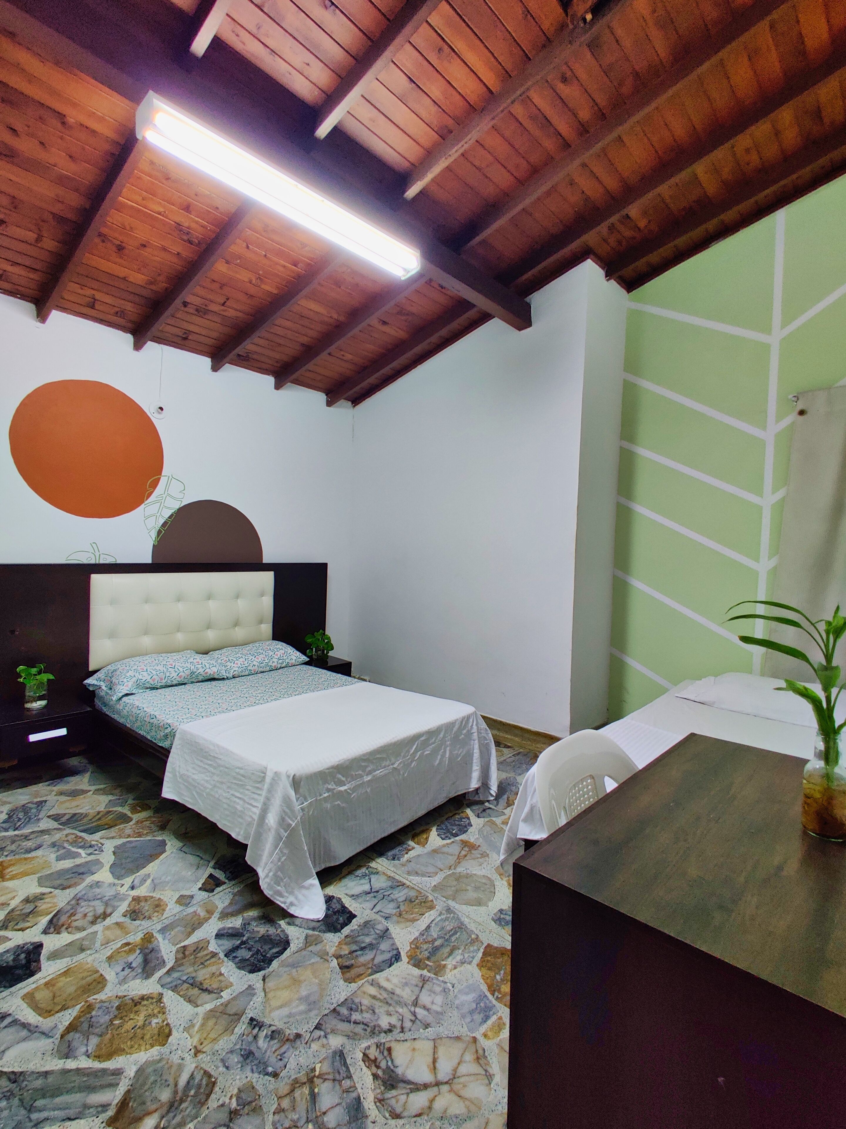 Habitación triple | Wifi gratis y ropa de cama 