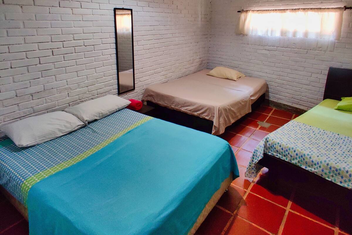 Free WiFi, bed sheets