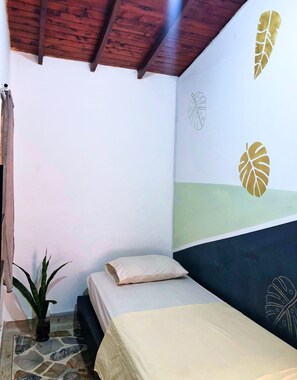 Room - Lady Mom Hostal (Medell ín)