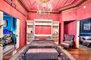 3 Schlafzimmer, Schreibtisch, Bügeleisen/Bügelbrett, kostenloses WLAN