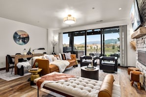 TV connectée, cheminée