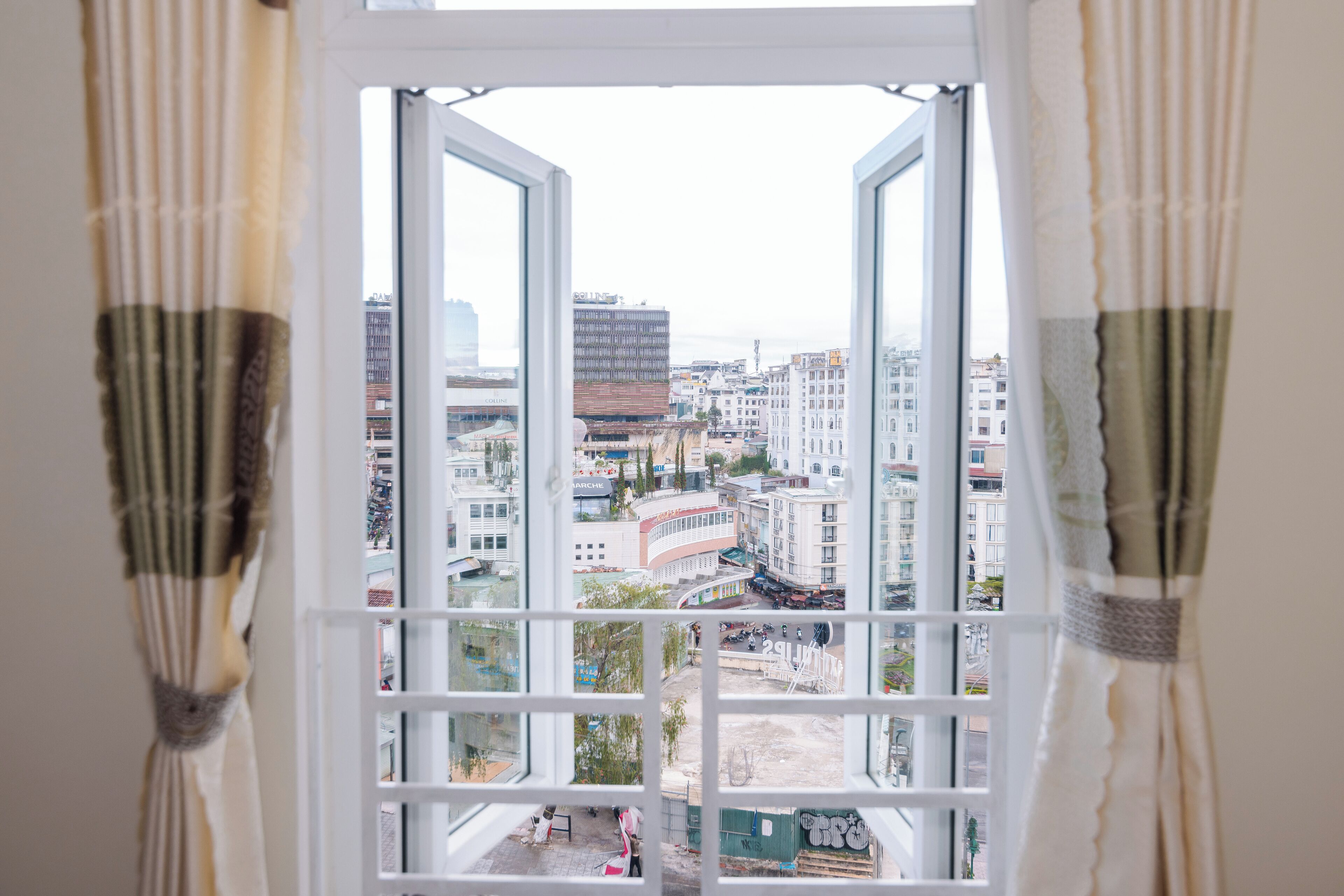 Deluxe Room | Terrace/patio