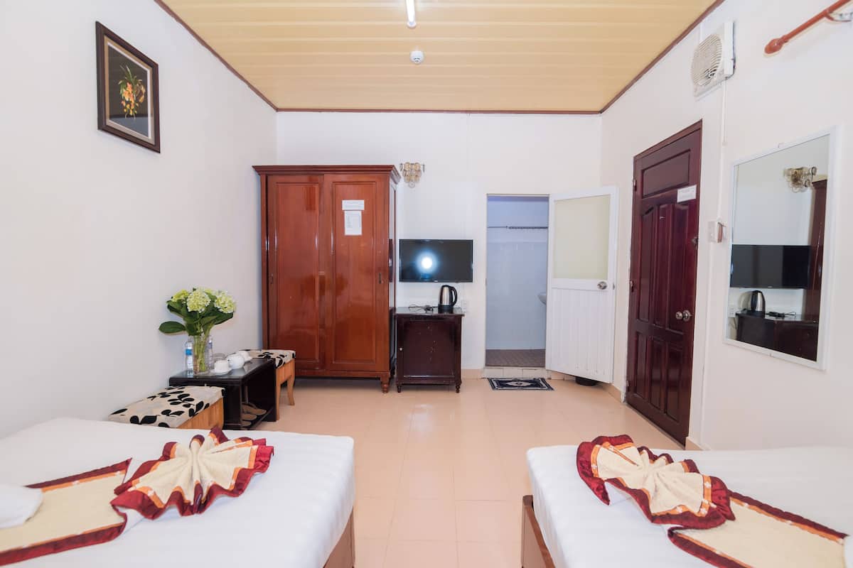 Standard Twin Room | Soundproofing, free WiFi