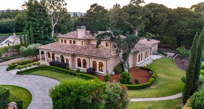 14+ million estate, 2.5 miles from Stanford