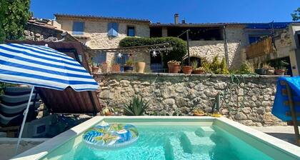 Beautiful home in Salles sous Bois