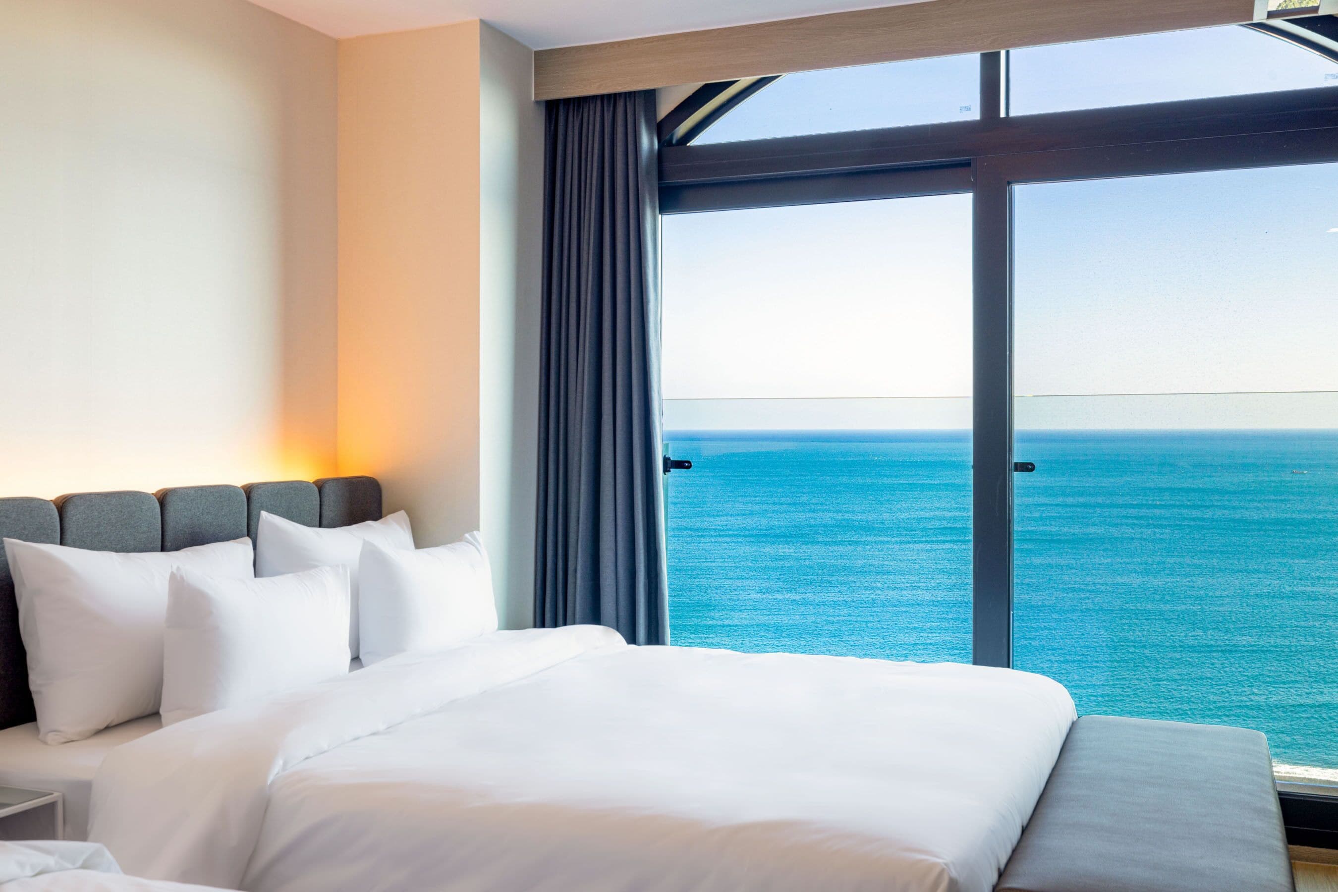 Penthouse Ocean View | 羽绒被、记忆海绵床垫、办公桌、隔音