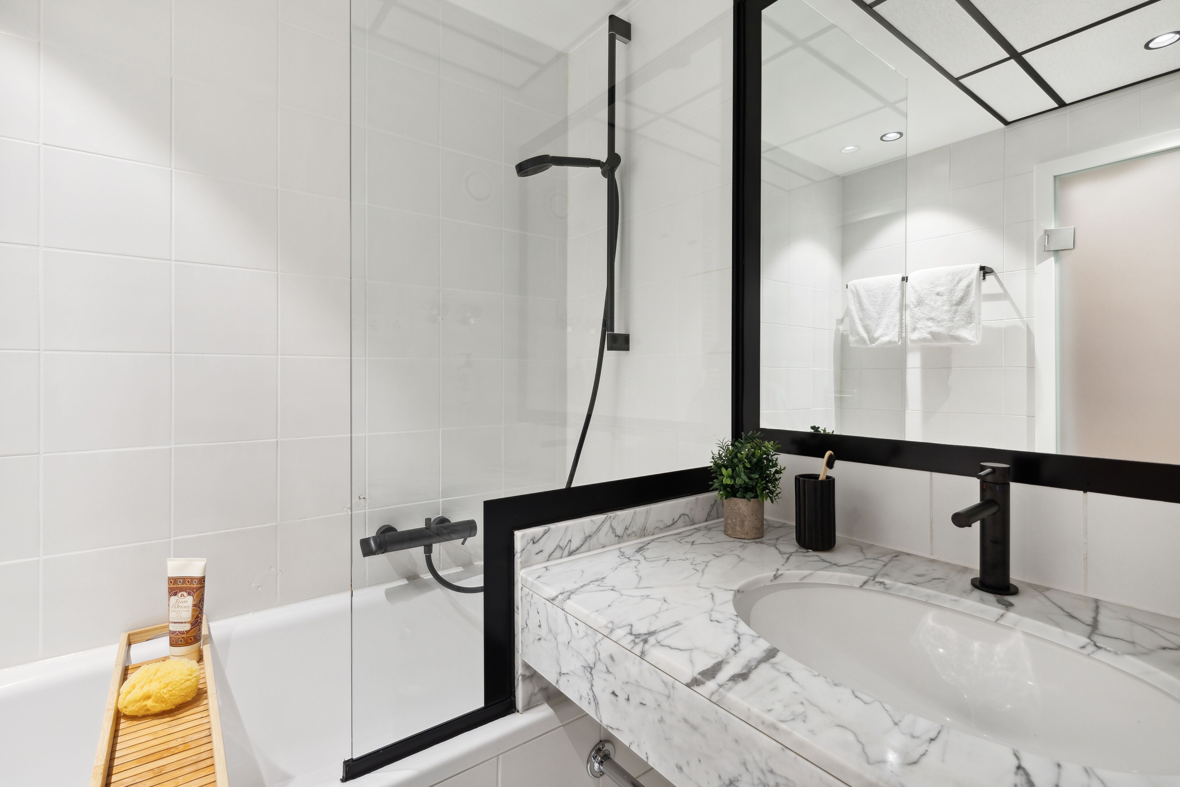 Foto - Home and CoLiving Bonn I Aparthotel