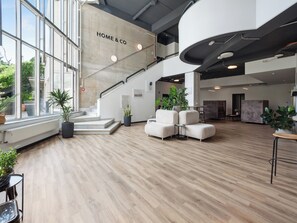 Sala de estar en el lobby