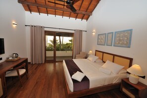 Kamar Double Deluks | 1 kamar tidur, selimut bulu angsa, busa memori, dan kedap suara