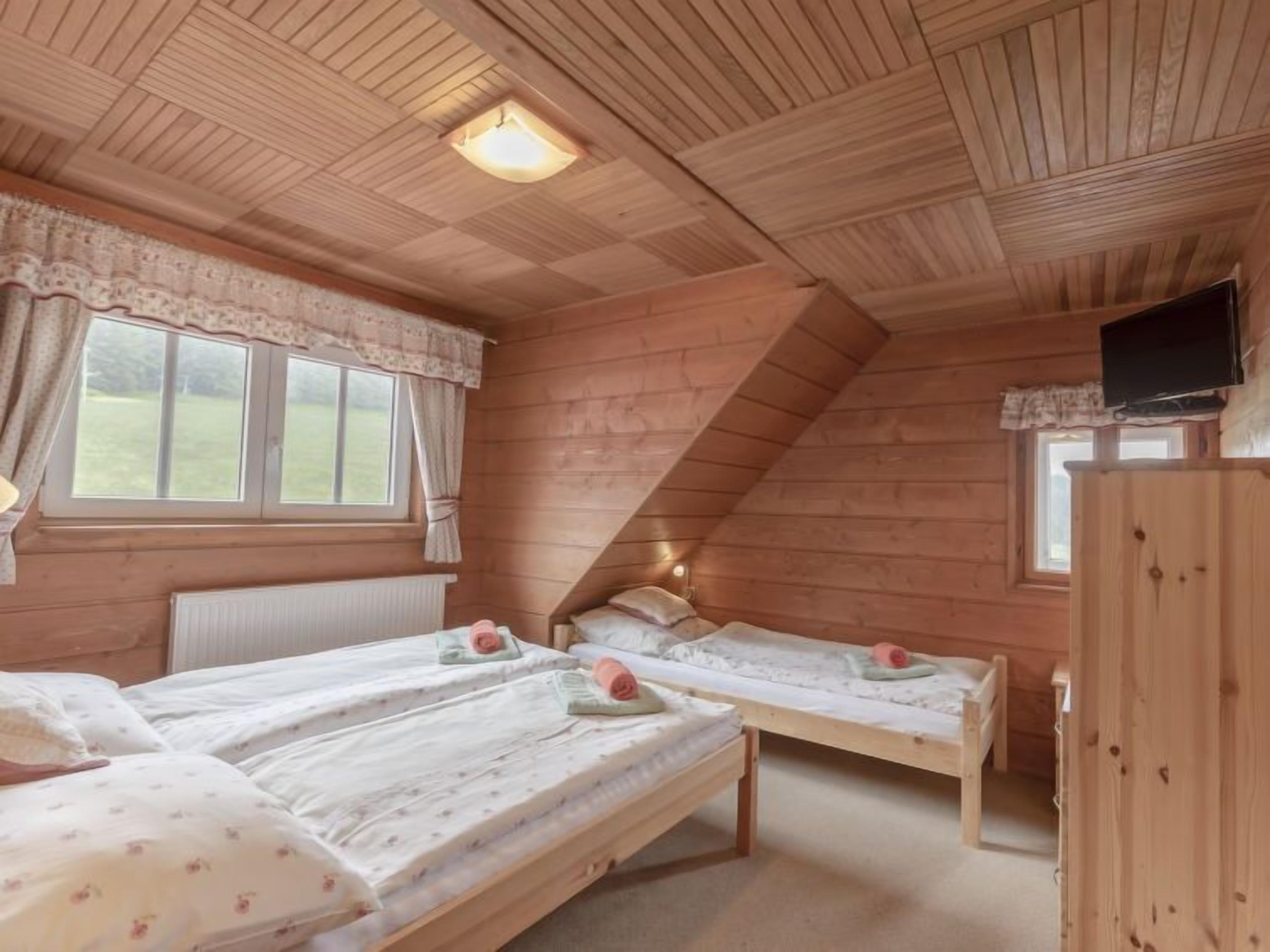 7 chambres, accès Internet