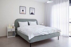 Luxury Apartment | 3 bedrooms, free WiFi - O&O Group - Top Penthouse On The Beach (Bat Yam)