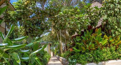 Garden Courts Hotel Masaka