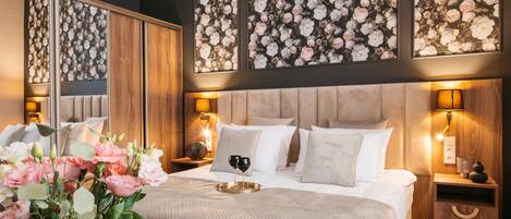Design Studio Suite | 2 bedrooms, premium bedding, individually decorated