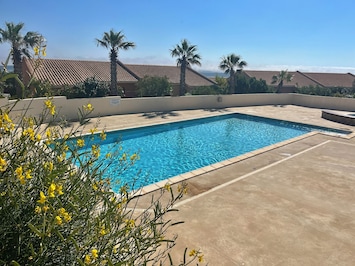 Communal swimming pool