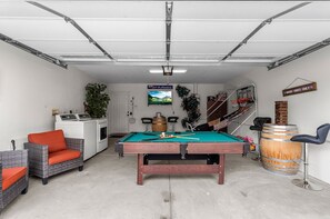 Games room - Both Tribune at Redlands (Redlands)
