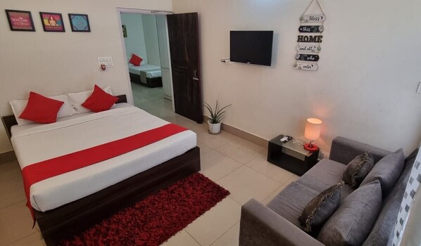 1 bedroom, WiFi, bed sheets - Harmony Hideaway, offers a cozy retreat with an attached kitchen. (Guwahati)