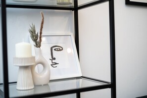 Apartment, 2 Queen Beds | Interior - Stunning 2 Bed Flat In East London (London)