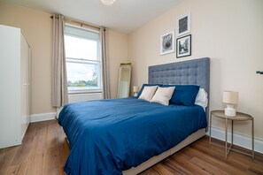 Appartement, 2 queensize bedden | 2 slaapkamers, een strijkplank/strijkijzer, gratis wifi, beddengoed