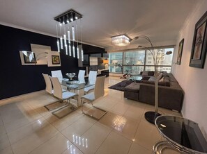 Interior - Luxury 5-star apartment of 180m² + Stunning view (Oran)