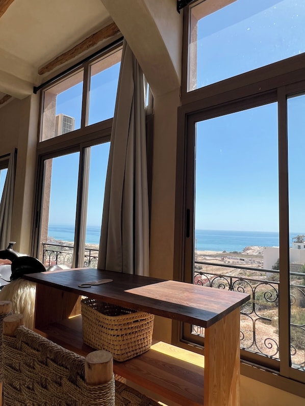 Comfort Suite | Beach/ocean view