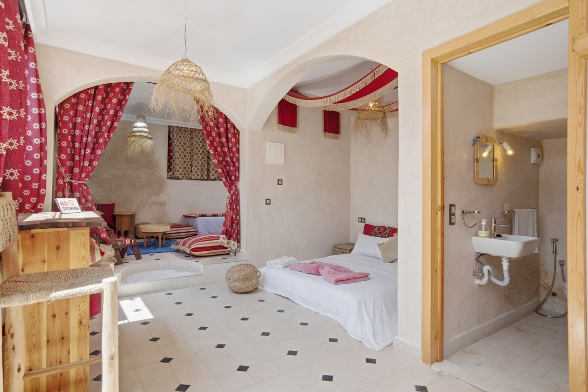 Basic Double or Twin Room