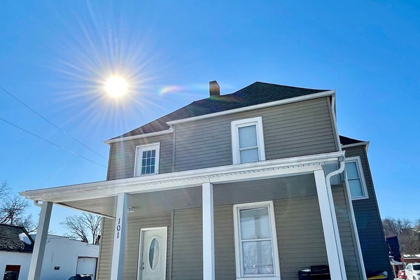 Escape to comfort and style in our charming Meadow - A retreat! Our cozy Airbnb is the perfect haven for your next getaway!