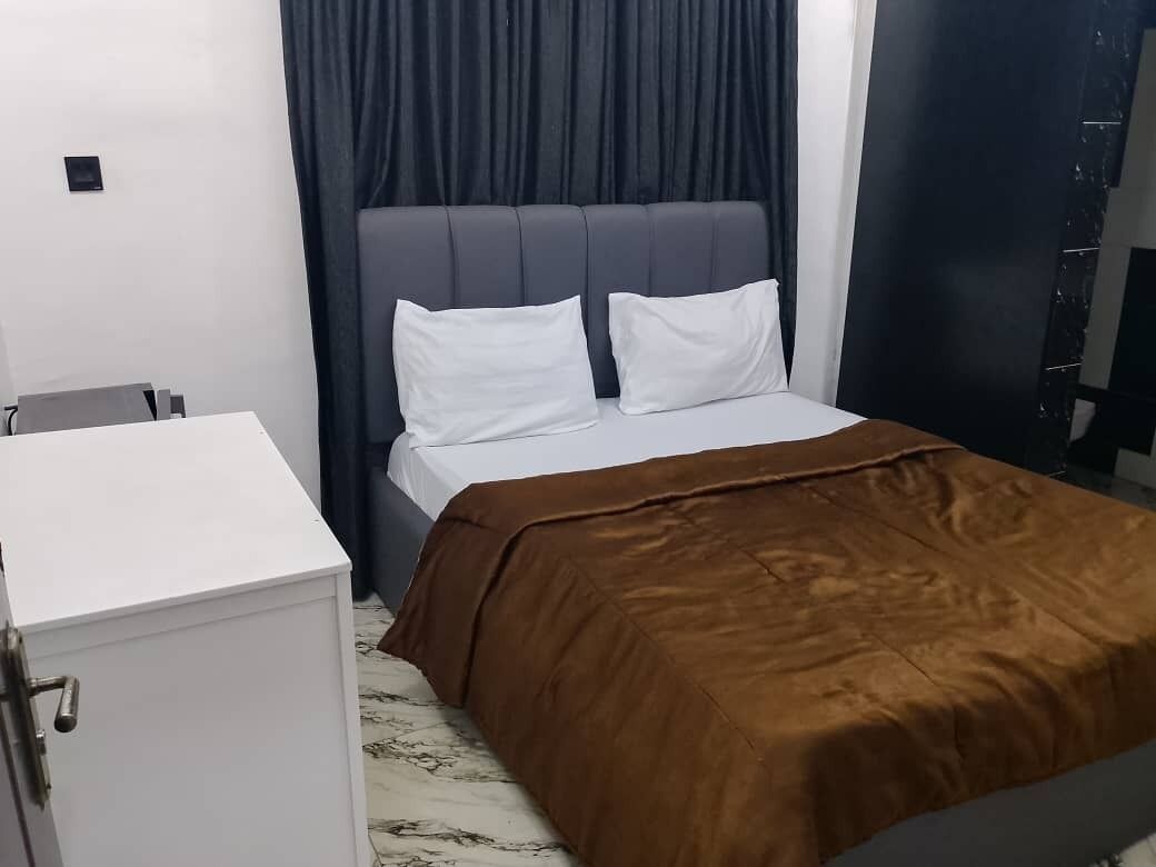 スタンダード スタジオスイート | エジプト綿のシーツ、高級寝具、羽毛の掛け布団、客室ごとに異なる装飾